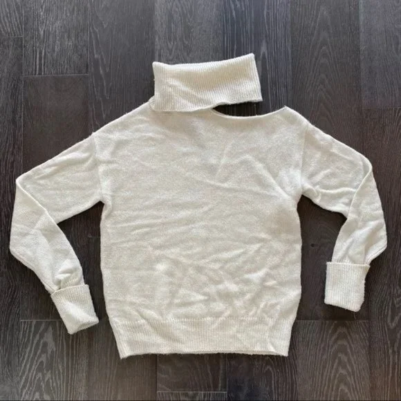 Paige Raundi Cold Shoulder CutOut Metallic Lurex Knit Relaxed Turtleneck Sweater - Picture 10 of 16